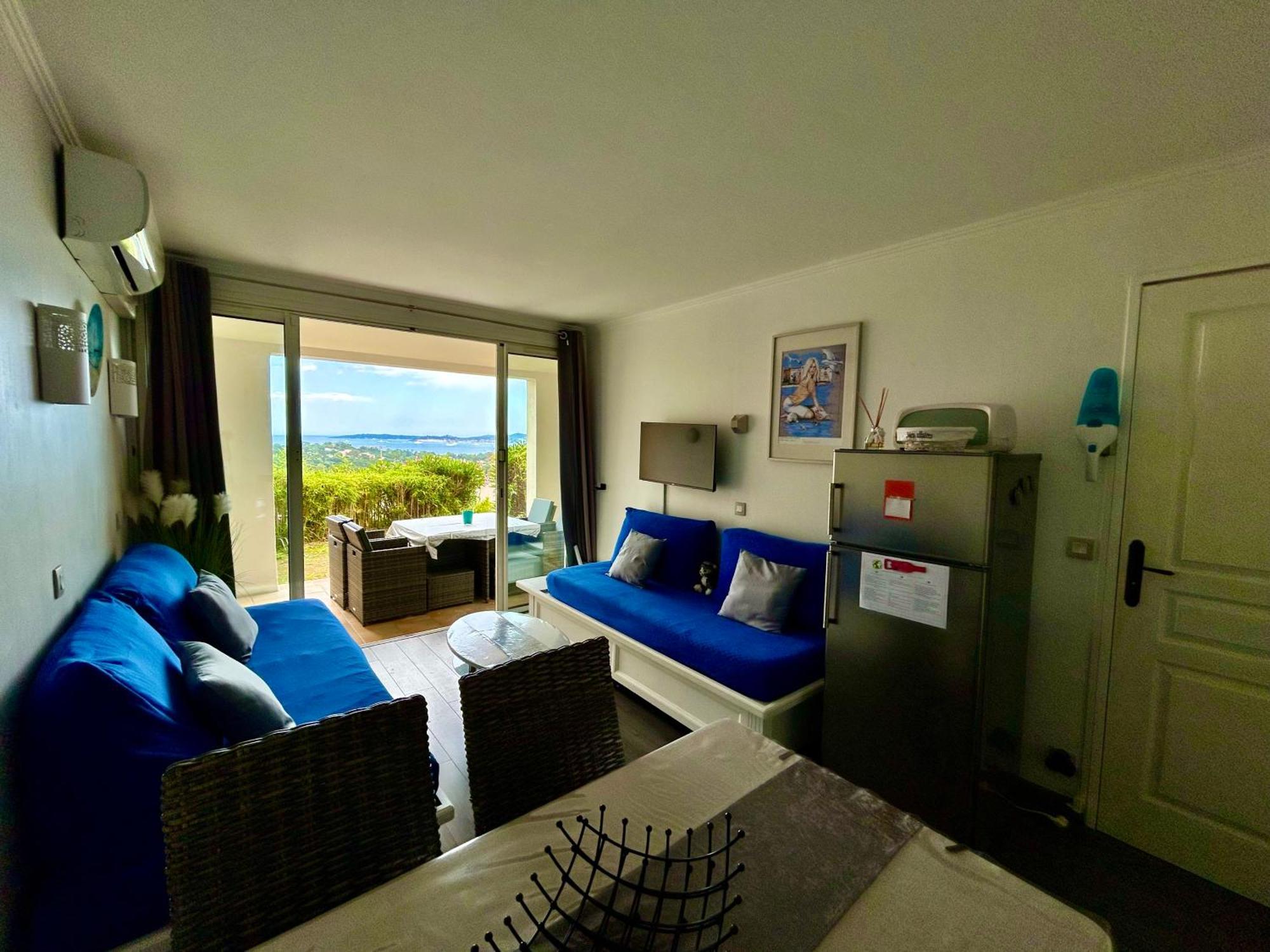 Les Restanques Vue Mer Roses 1070 Rez De Jardin 그리모 외부 사진