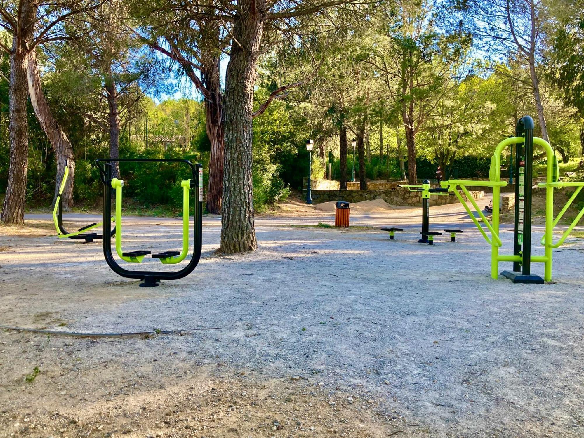 Les Restanques Vue Mer Roses 1070 Rez De Jardin 그리모 외부 사진