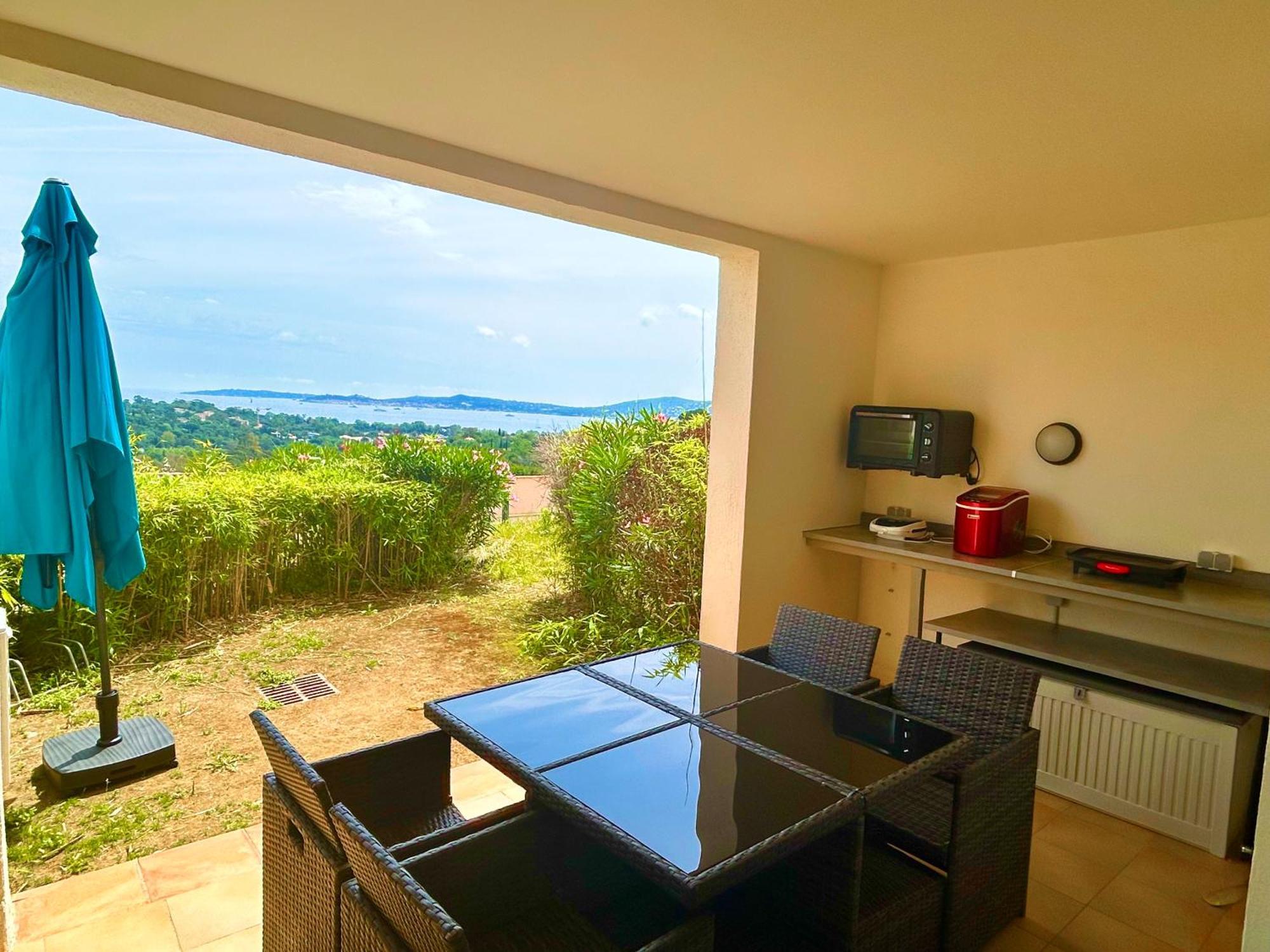 Les Restanques Vue Mer Roses 1070 Rez De Jardin 그리모 외부 사진
